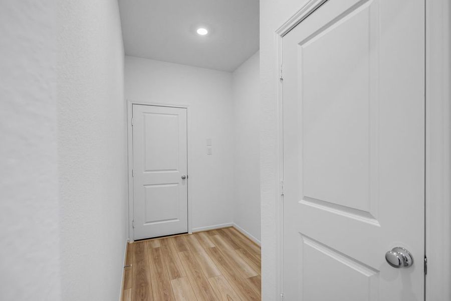 Spacious, unfurnished interior of a new home in Brookewater 45s, Rosenberg (Image 22). Spacious, unfurnished interior of a new home in Brookewater 45s, Rosenberg (Image 22).