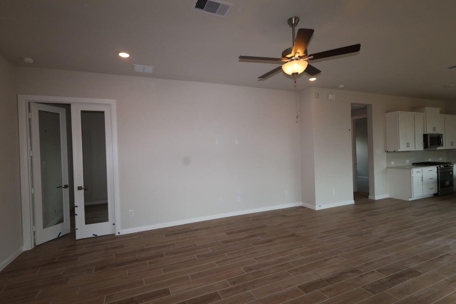 Spacious, unfurnished interior of a new home in The Grand Prairie - Meadow Collection, Hockley (Image 10). Spacious, unfurnished interior of a new home in The Grand Prairie - Meadow Collection, Hockley (Image 10).