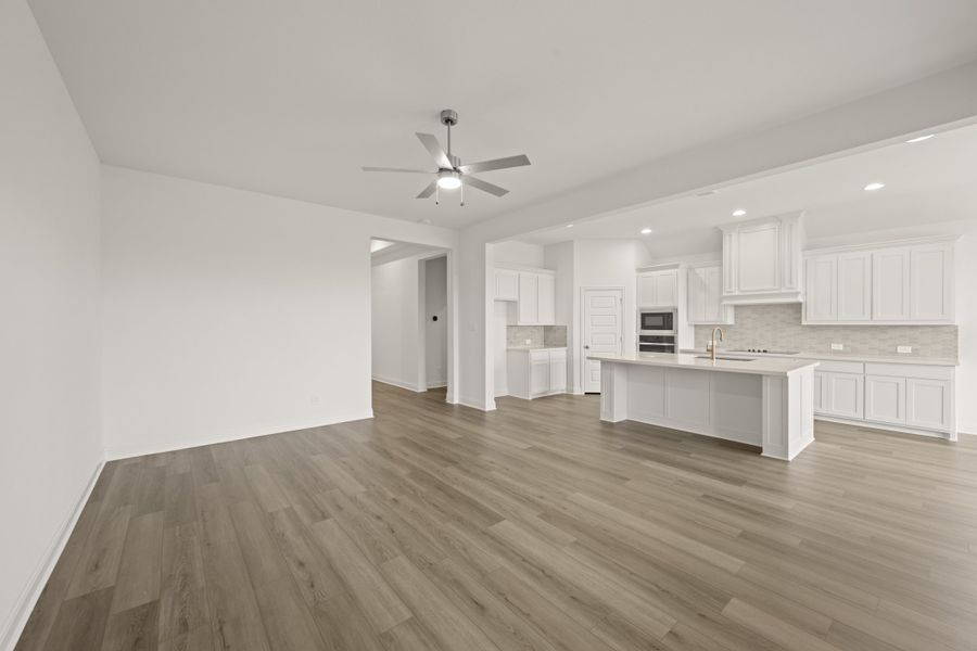 Spacious, unfurnished interior of a new home in Vista Point, Grandview (Image 22). Spacious, unfurnished interior of a new home in Vista Point, Grandview (Image 22).