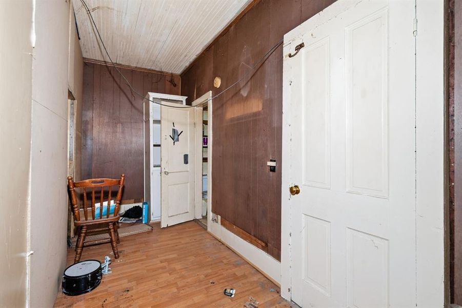 Image 28 of a home in . Image 28 of a home in .