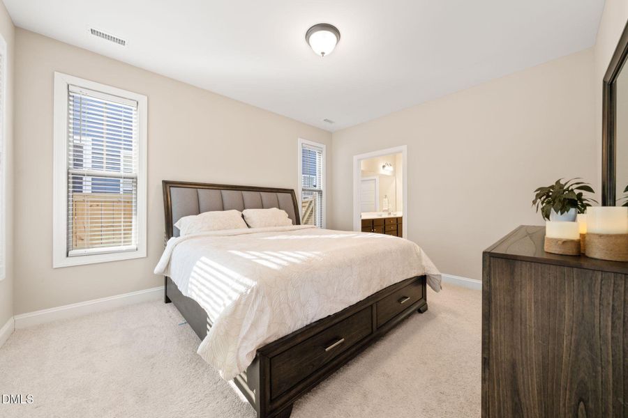 18-web-or-mls-untitled-31