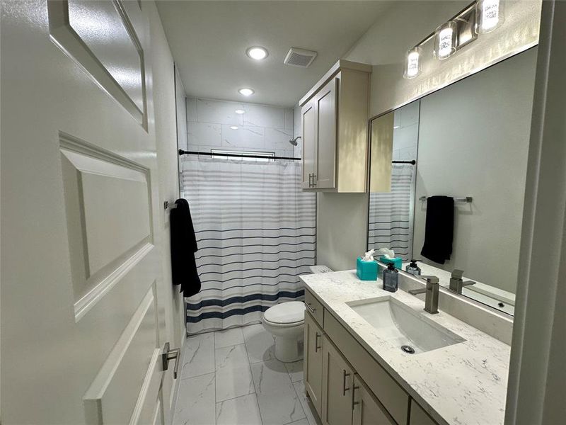 Furnished interior view inside a new home in , Dallas (Image 9). Furnished interior view inside a new home in , Dallas (Image 9).