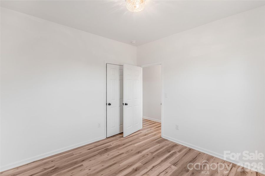 Spacious, unfurnished interior of a new home in , Shelby (Image 20).