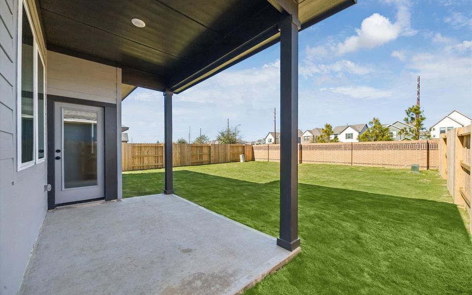 Exterior details and patio area of a home in Elyson, Katy (Image 2).