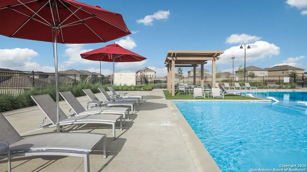 Community amenities in Applewood, San Antonio (Image 44).