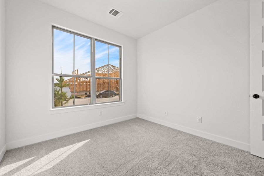 Representative image. Features, specifications, selections and colors may vary. Representative image. Features, specifications, selections and colors may vary.