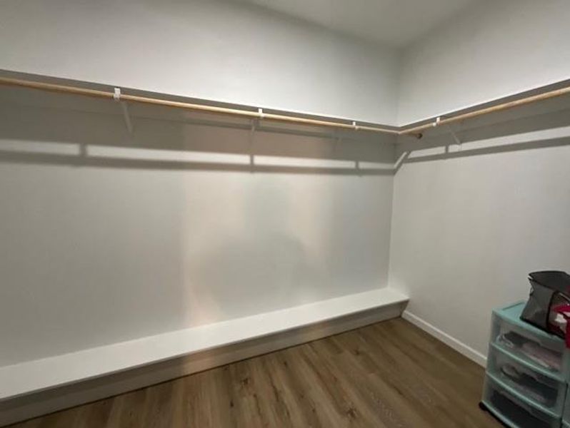 Spacious, unfurnished interior of a new home in , Naples (Image 12).