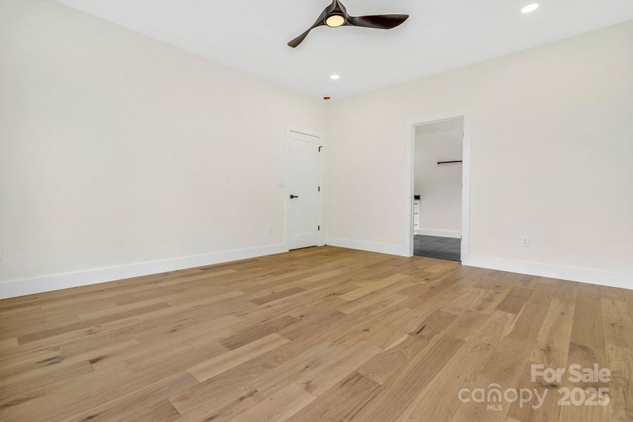 Spacious, unfurnished interior of a new home in , Leicester (Image 20). Spacious, unfurnished interior of a new home in , Leicester (Image 20).