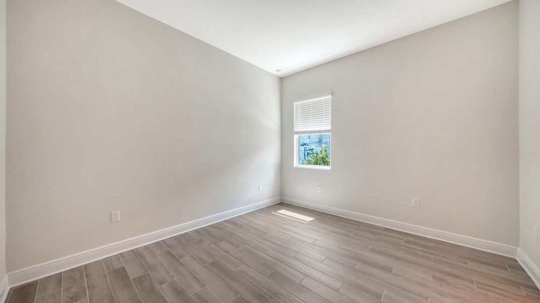 Spacious, unfurnished interior of a new home in Canoe Creek, Parrish (Image 50). Spacious, unfurnished interior of a new home in Canoe Creek, Parrish (Image 50).