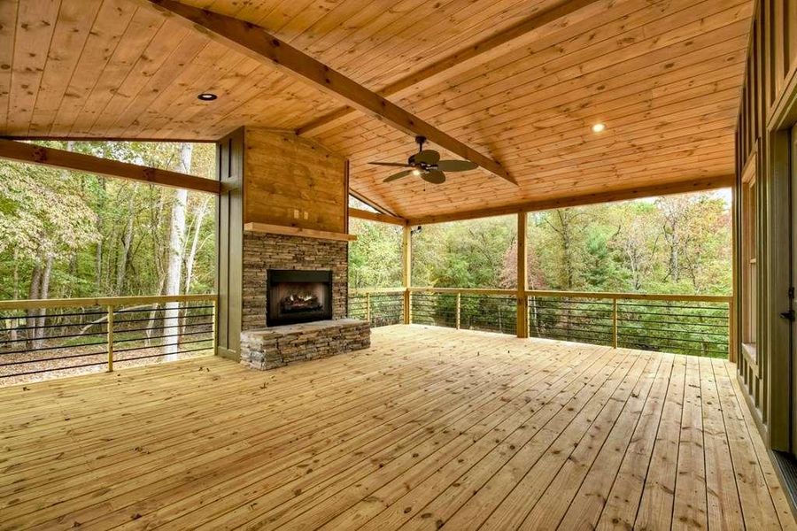 Community amenities in , Blue Ridge (Image 35).