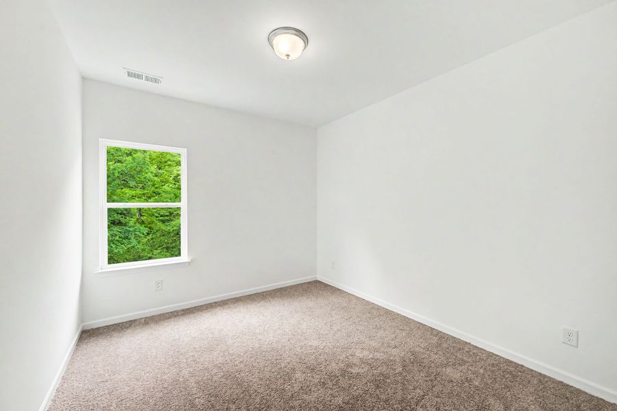 Spacious, unfurnished interior of a new home in Ironhorse, Dickson (Image 16).
