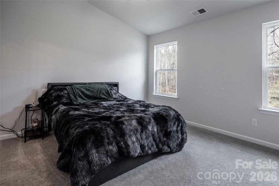 Furnished interior view inside a new home in , Kings Mountain (Image 10).