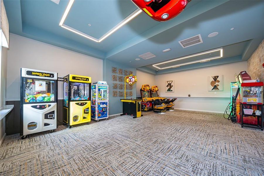 Image 77 of a home in .