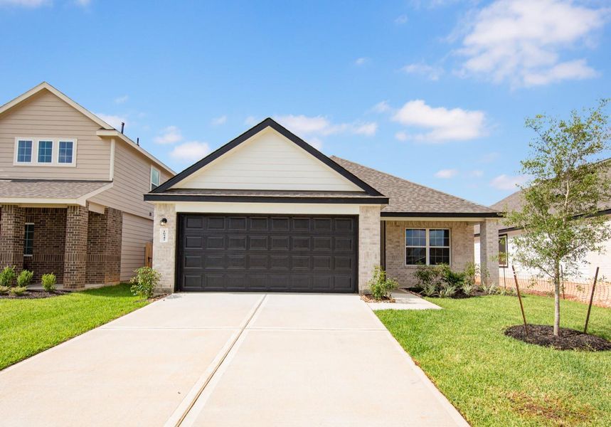 Image 12 of a home in Granger Pines.