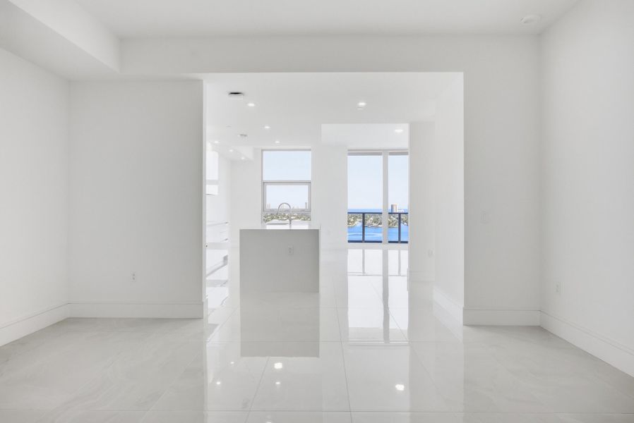 FORMAL DINING AREA FORMAL DINING AREA