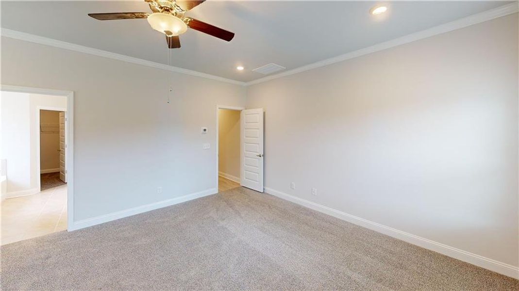 Spacious, unfurnished interior of a new home in , Griffin (Image 27).