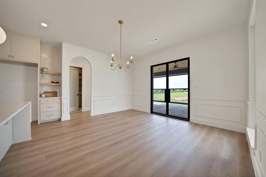 Spacious, unfurnished interior of a new home in , Weatherford (Image 26). Spacious, unfurnished interior of a new home in , Weatherford (Image 26).