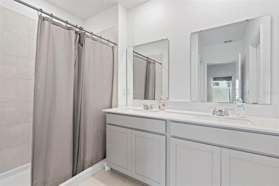 Furnished interior view inside a new home in , Davenport (Image 9). Furnished interior view inside a new home in , Davenport (Image 9).