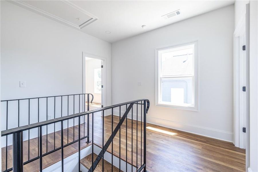 Spacious, unfurnished interior of a new home in , Atlanta (Image 33). Spacious, unfurnished interior of a new home in , Atlanta (Image 33).