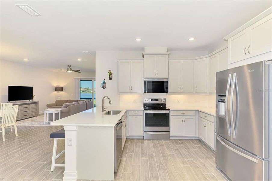 Furnished interior view inside a new home in , Venice (Image 15).