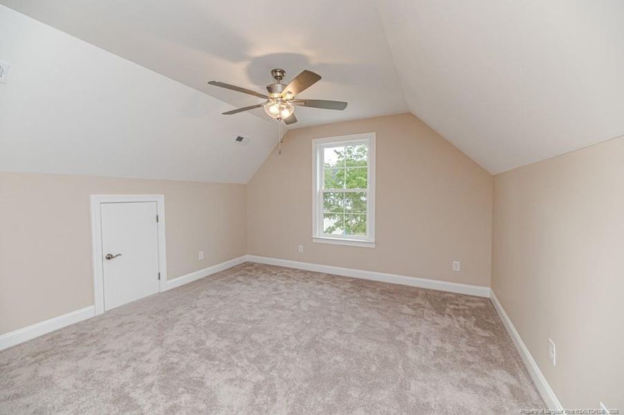 Bonus room or fourth bedroom