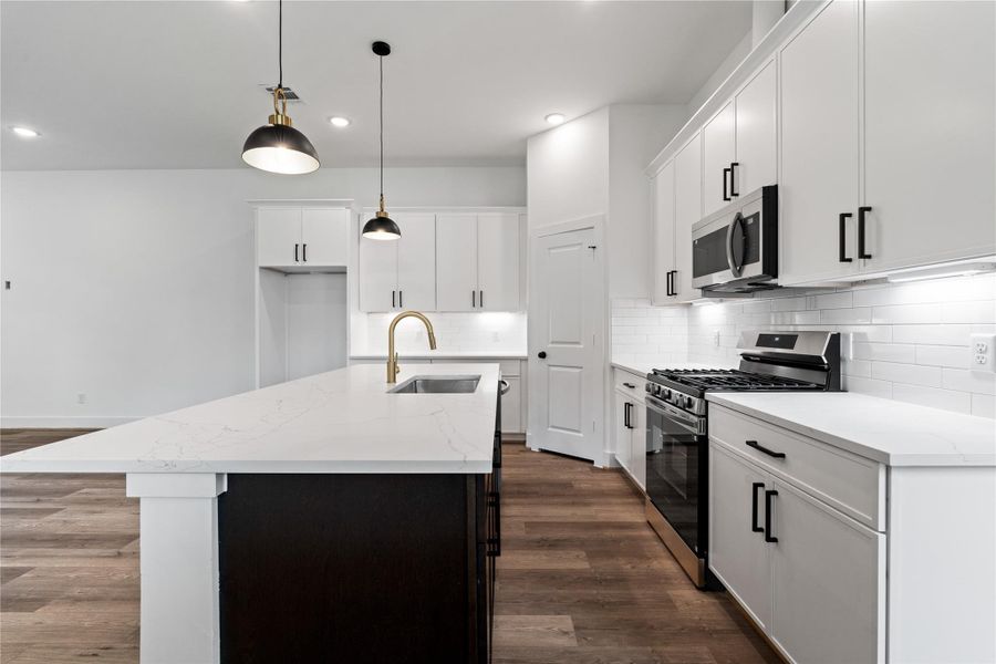 Furnished interior view inside a new home in , Houston (Image 7). Furnished interior view inside a new home in , Houston (Image 7).