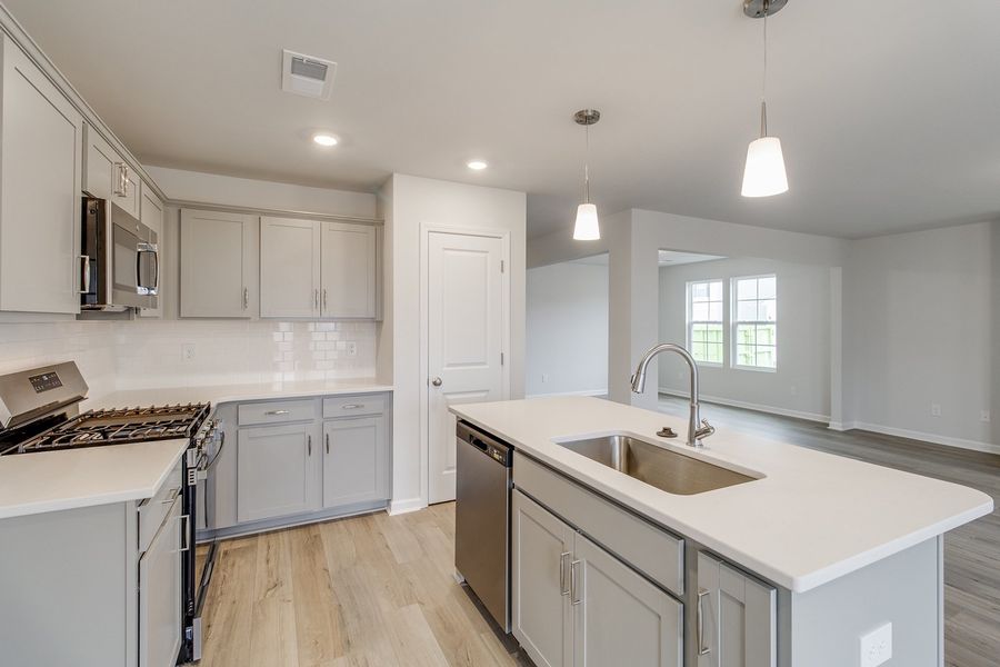 Furnished interior view inside a new home in Winston Point, Gilbert (Image 8).