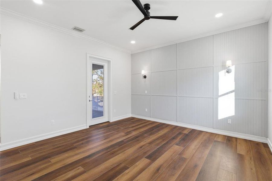 Spacious, unfurnished interior of a new home in , St. Petersburg (Image 41).