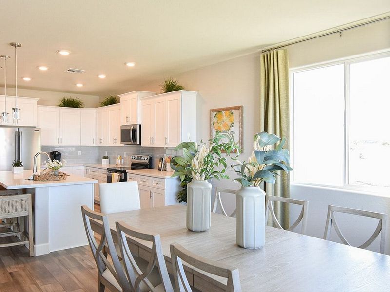 Representative furnished interior of a home built from the The Summit by Davidson Homes LLC in Morningstar, Prescott Valley (Image 31).