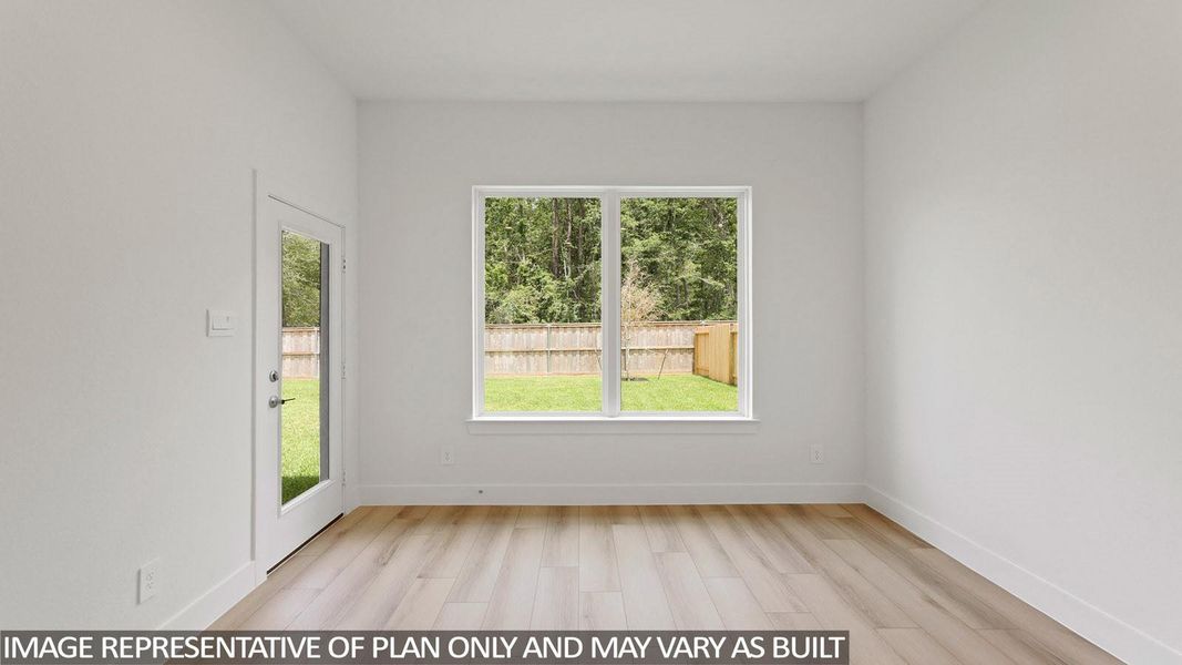 Spacious, unfurnished interior of a new home in Silverthorne, Conroe (Image 15). Spacious, unfurnished interior of a new home in Silverthorne, Conroe (Image 15).