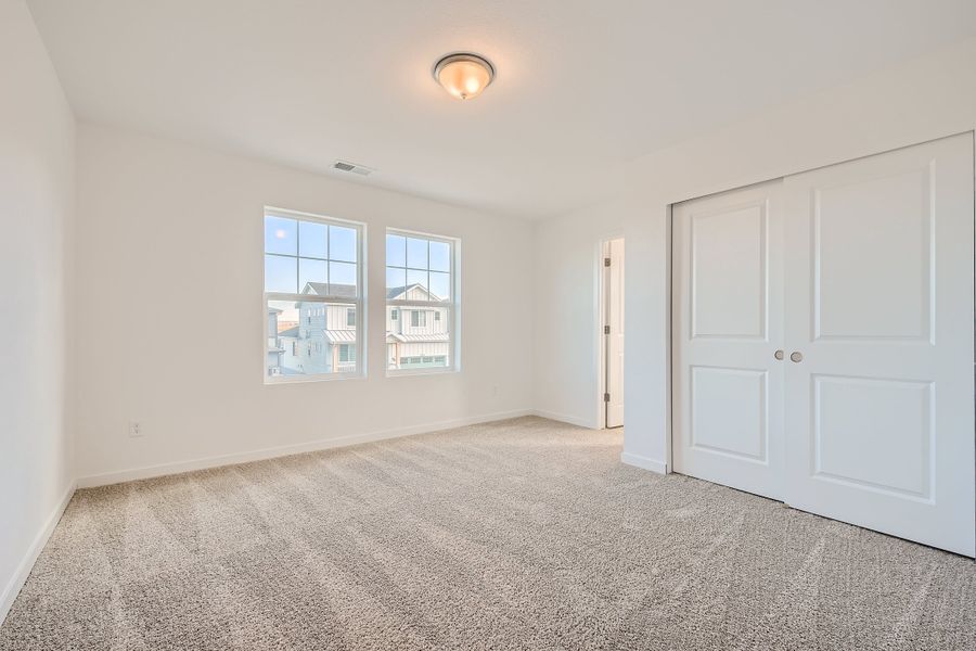 New Home in Parker, CO.  - Slide 18