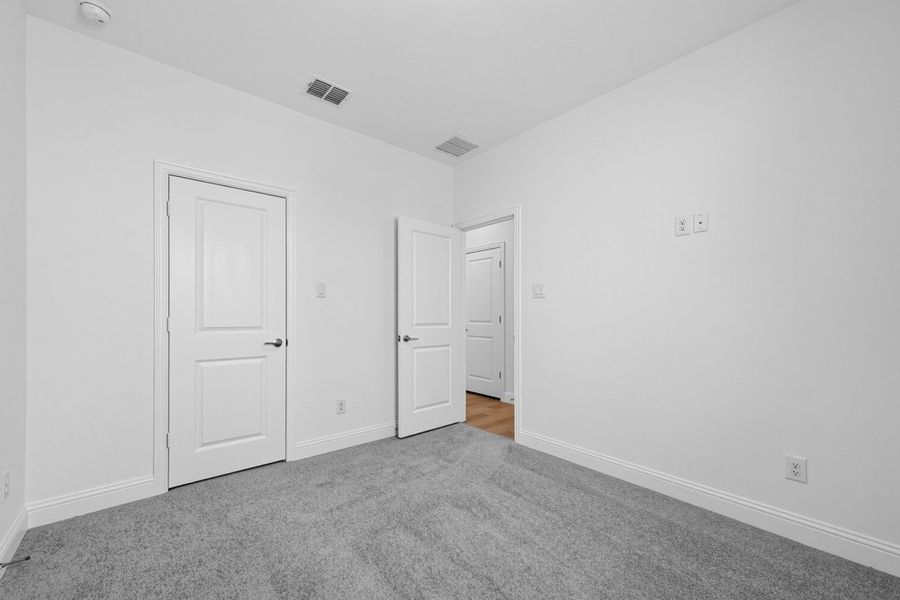 Spacious, unfurnished interior of a new home in North Sky Celina, Celina (Image 31). Spacious, unfurnished interior of a new home in North Sky Celina, Celina (Image 31).