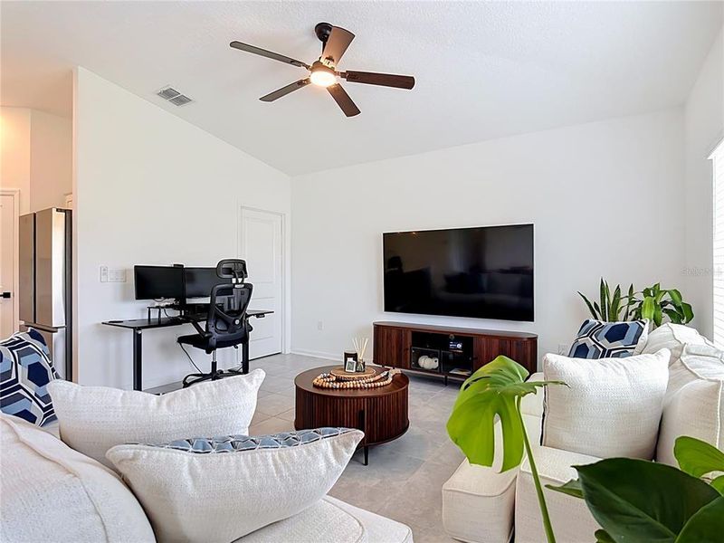 Furnished interior view inside a new home in , Kissimmee (Image 28).