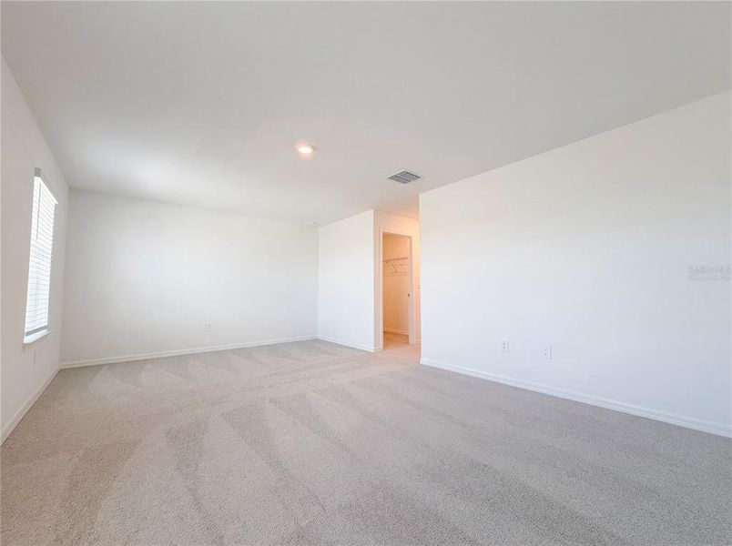 Spacious, unfurnished interior of a new home in , Parrish (Image 14).