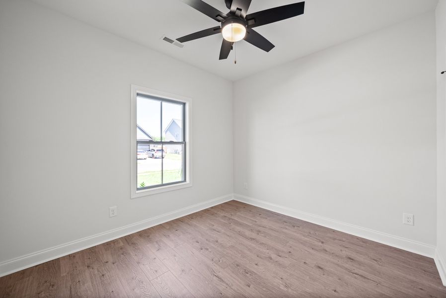 Spacious, unfurnished interior of a new home in Cherry Fields, Clarksville (Image 18).