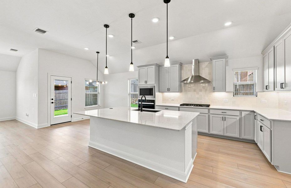 Furnished interior view inside a new home in Crescent Bluff, Georgetown (Image 14).