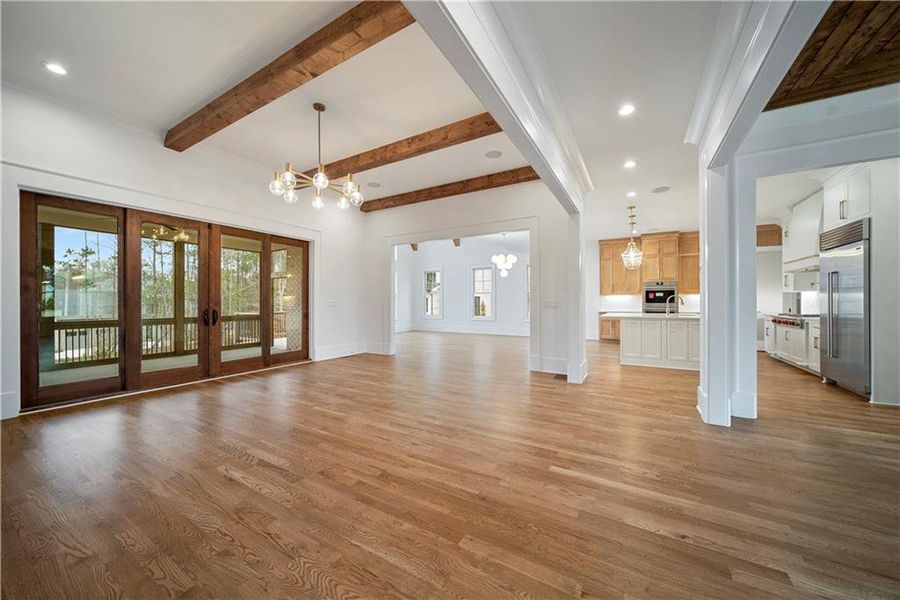 Spacious, unfurnished interior of a new home in , Alpharetta (Image 16).