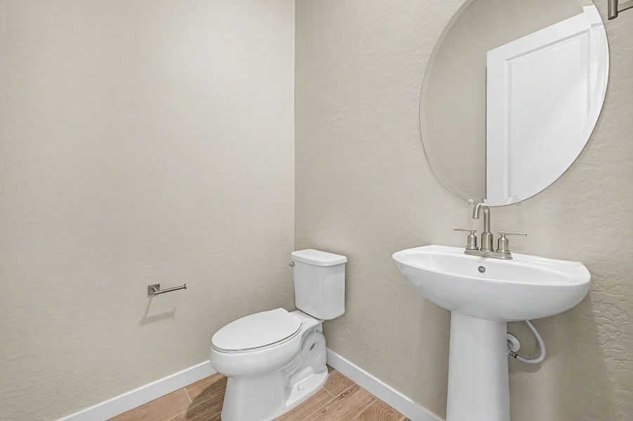 Furnished interior view inside a new home in Mira Vista at Victory, Buckeye (Image 7). Furnished interior view inside a new home in Mira Vista at Victory, Buckeye (Image 7).