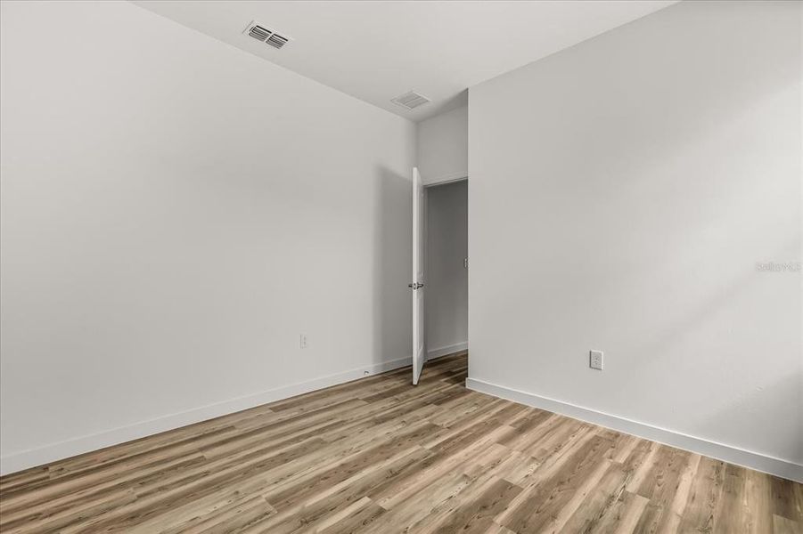 Spacious, unfurnished interior of a new home in , Poinciana (Image 13).