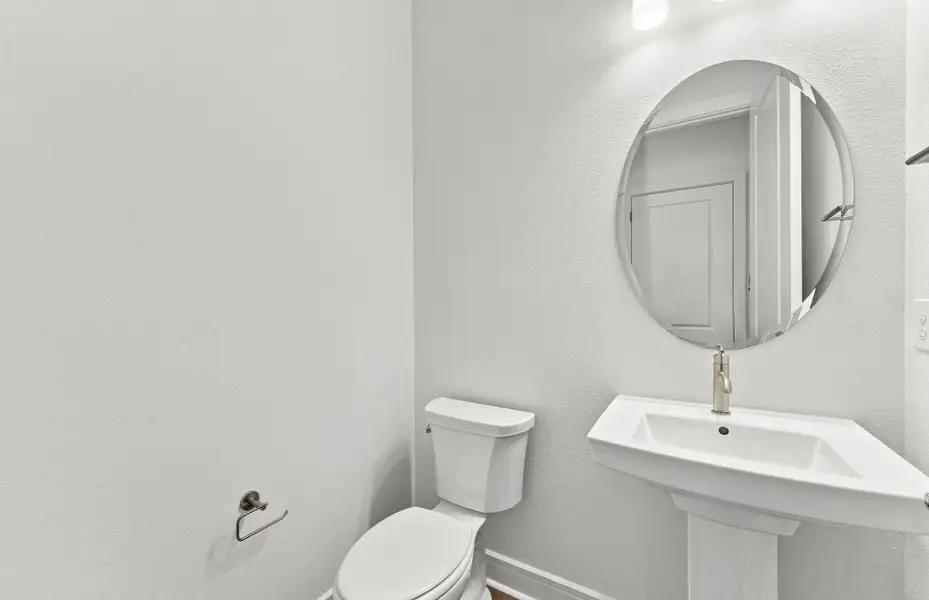 Furnished interior view inside a new home in Del Webb Stone Creek, Ocala (Image 7).