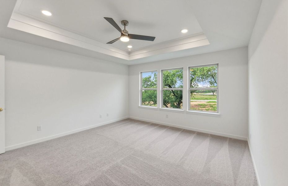 Spacious, unfurnished interior of a new home in Wolf Ranch, Georgetown (Image 34). Spacious, unfurnished interior of a new home in Wolf Ranch, Georgetown (Image 34).