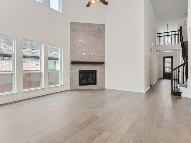 Plan 1542 Living Room Representative Photo by American Legend Homes