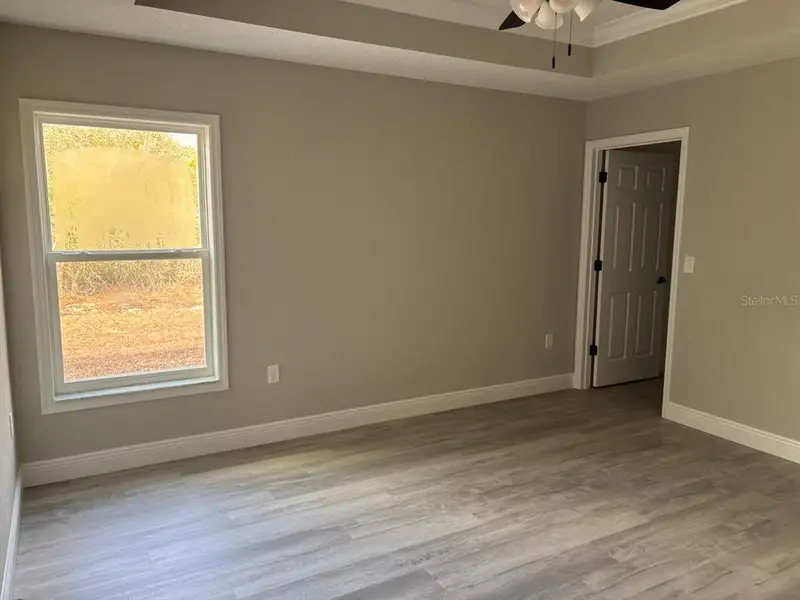 Spacious, unfurnished interior of a new home in , Dunnellon (Image 11). Spacious, unfurnished interior of a new home in , Dunnellon (Image 11).