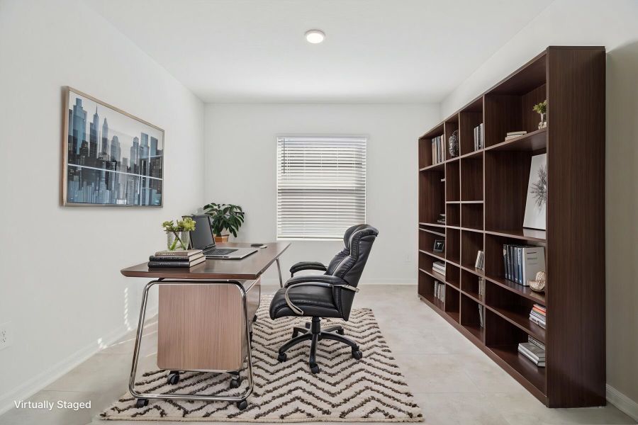 Owner's Suite - Virtually Staged