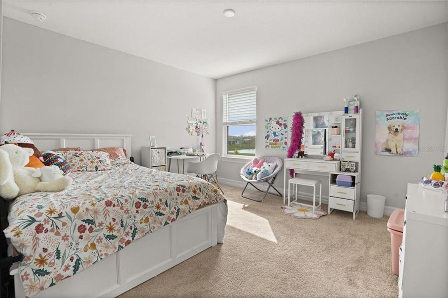 Furnished interior view inside a new home in , Orlando (Image 27).