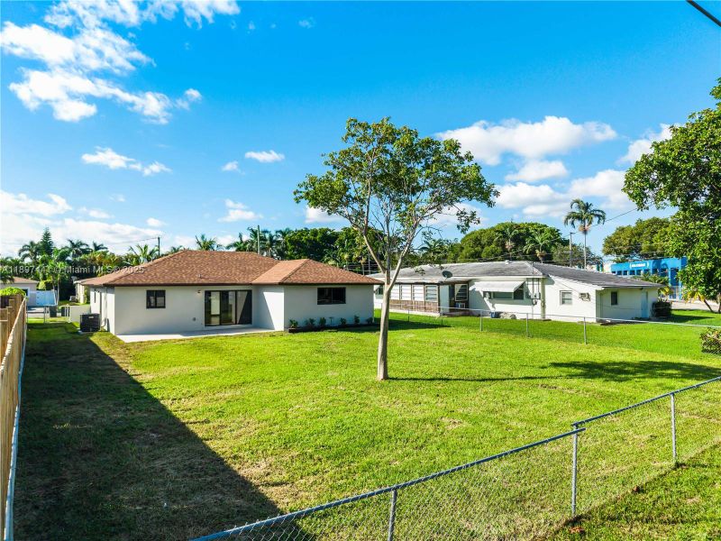 Image 20 of a home in . Image 20 of a home in .