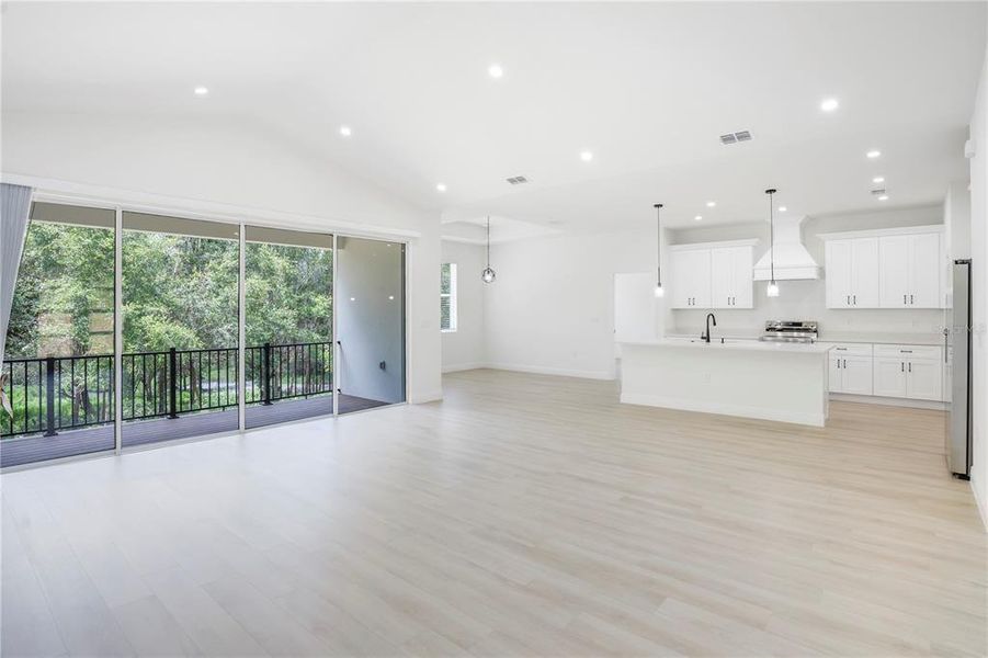 Image 34 of a home in .