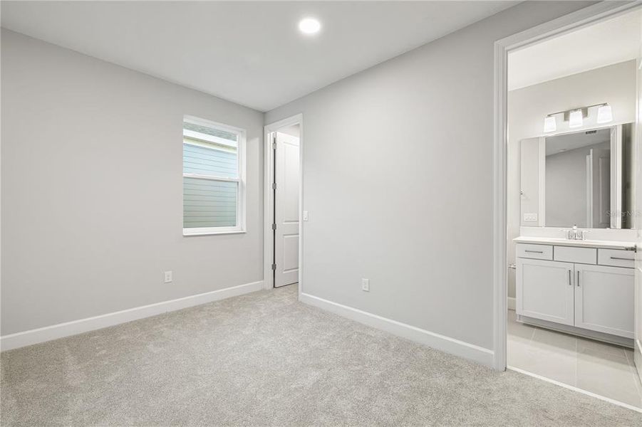 Spacious, unfurnished interior of a new home in , Winter Garden (Image 78). Spacious, unfurnished interior of a new home in , Winter Garden (Image 78).