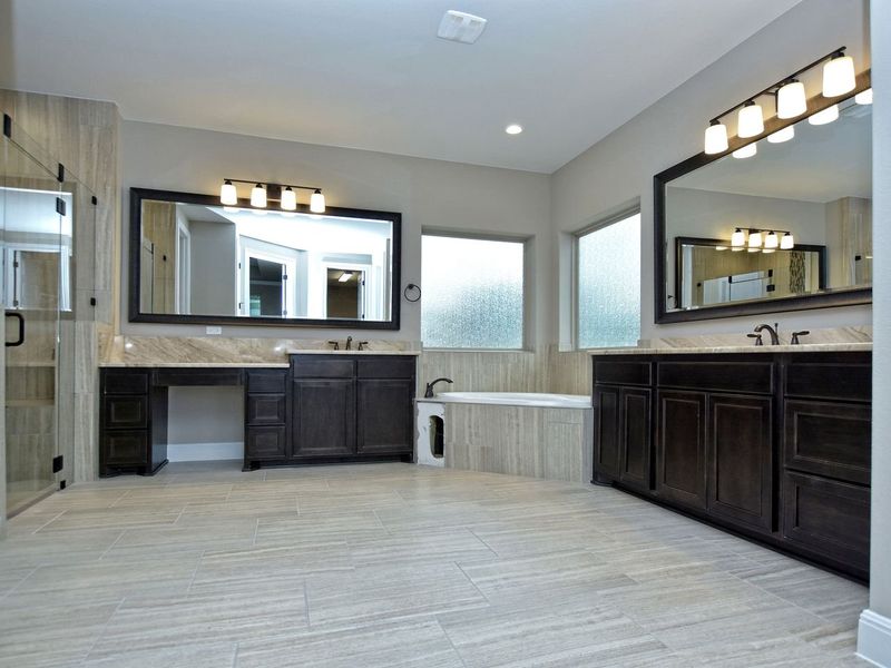 Representative furnished interior of a home built from the Madera II by Giddens Homes in Scofield Farms Estates, Georgetown (Image 256).