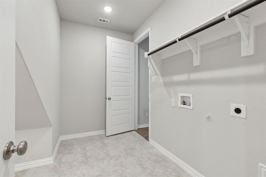 19-2445Auburn_019 19-2445Auburn_019